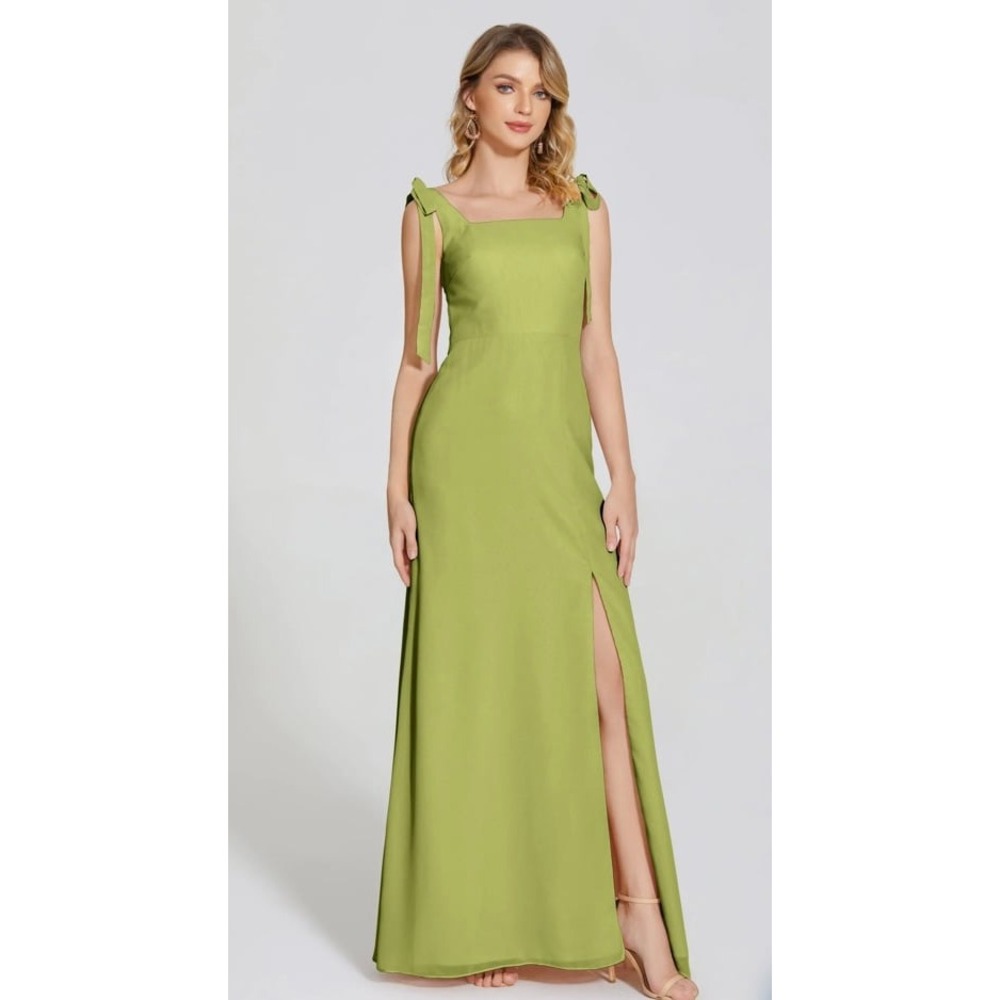 CICINIA (Michelle)Elegant Square Neckline Detachable Bow-‎ chiffon Dress Size 2